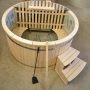 hottub-with-inside-heater-and-spruce-wood_095