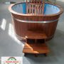 Oval hot tub HT2