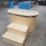 oval hot tub -special model with elect.